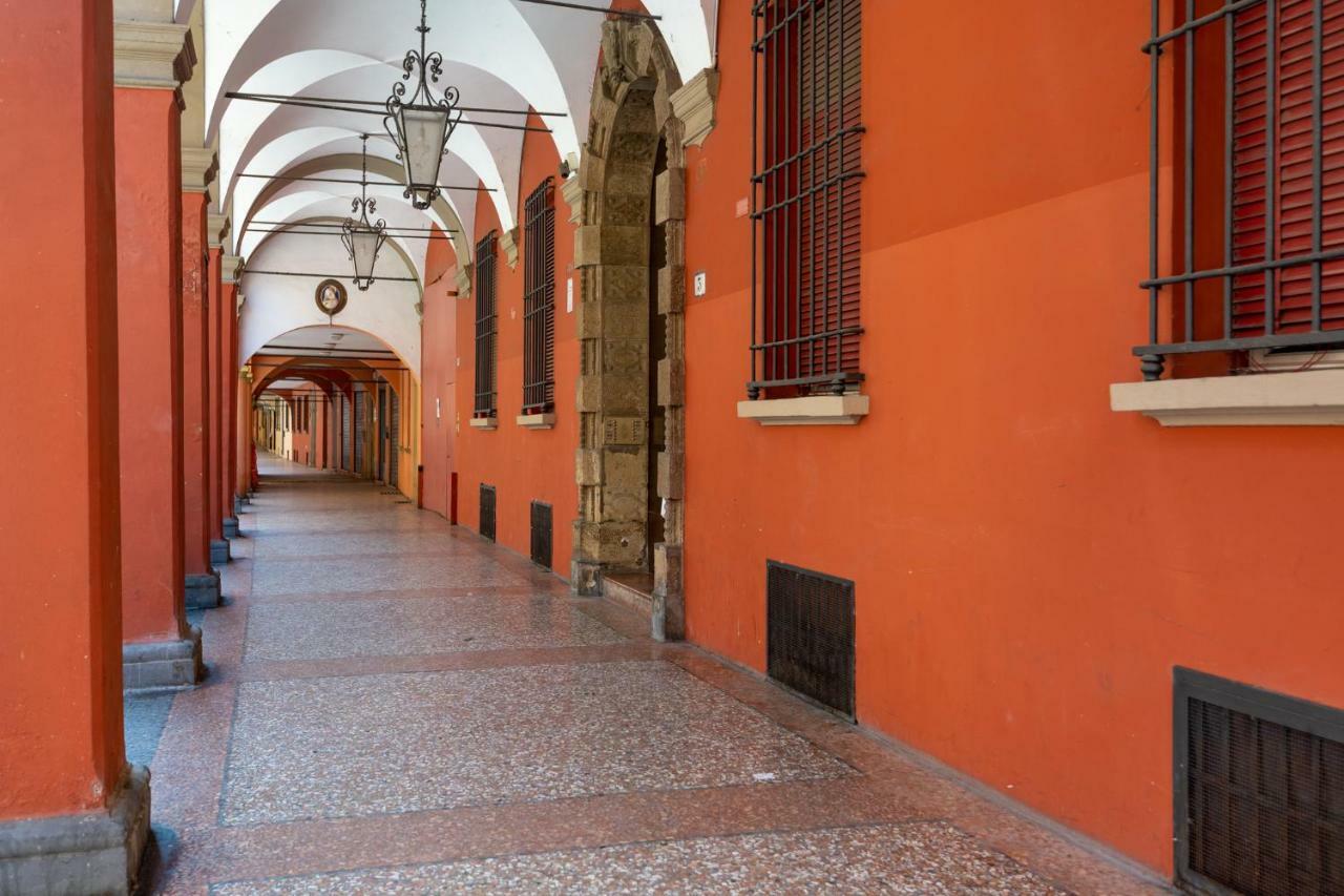 Paglia Tre Apartment Bologna Bagian luar foto